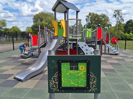 Park Guide: King George's Playing Field, Brentwood