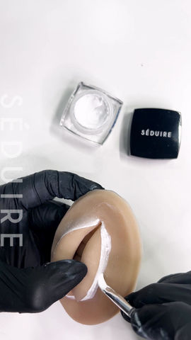 Thumbnail: White Mapping Paste
