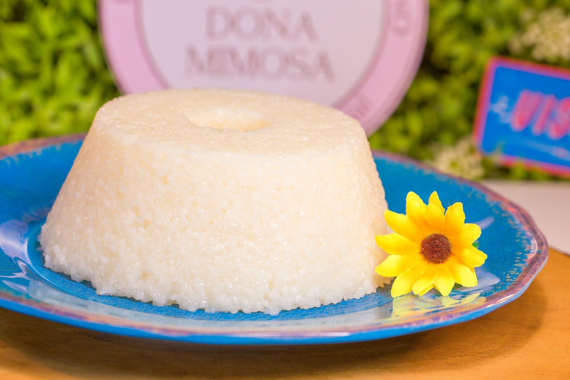 Bolo de Noiva Pernambucano com glacê mármore e bolo de tapioca que servem nos hotéis do nordeste