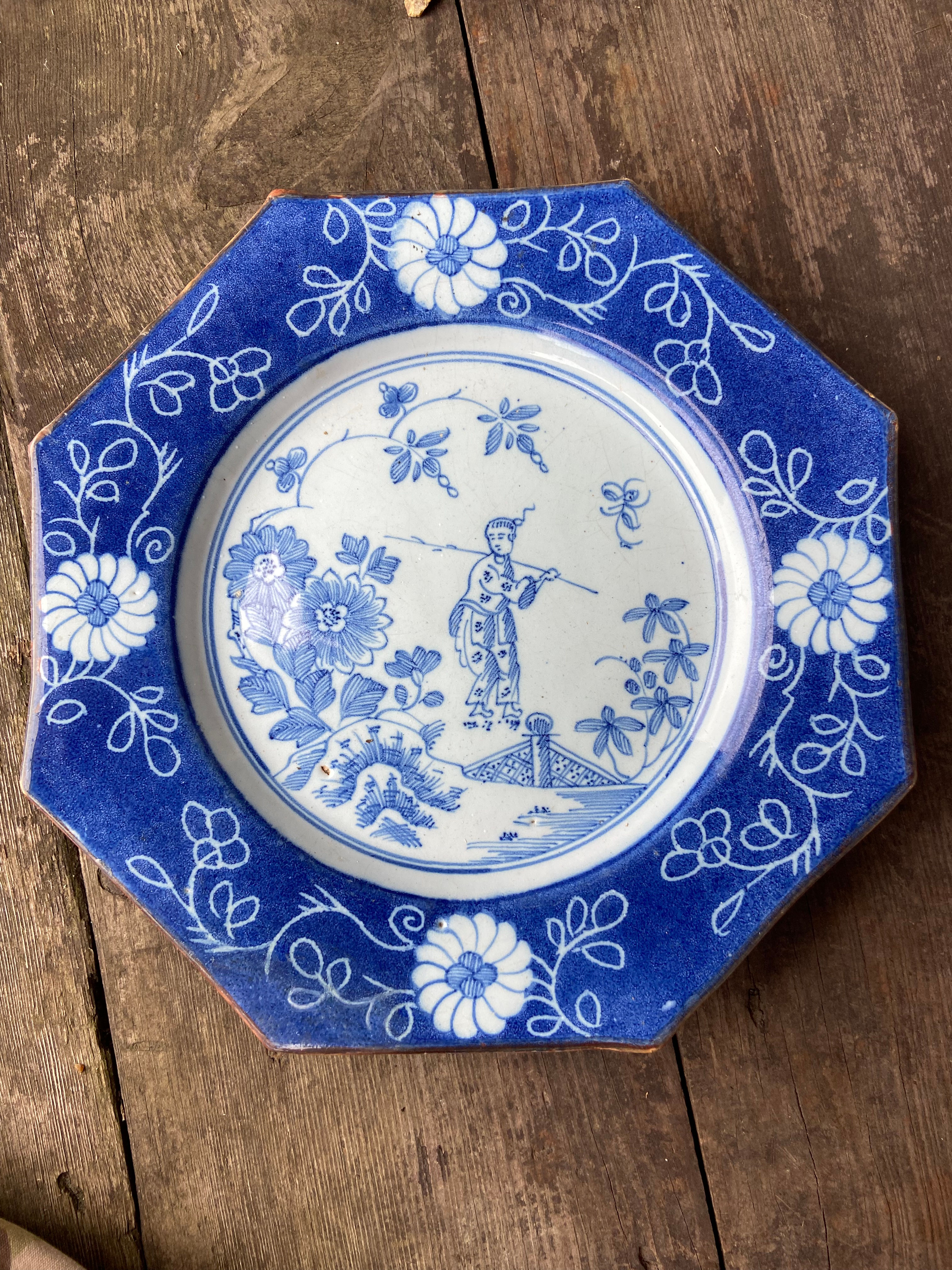 English delft powdered ground octagonal dish circa 1740 Delftware