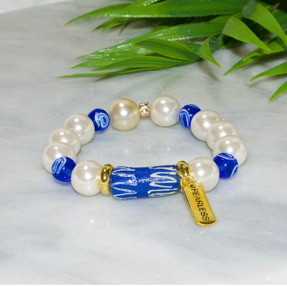 Thumbnail: Fearless Pearly Blues Bracelet 