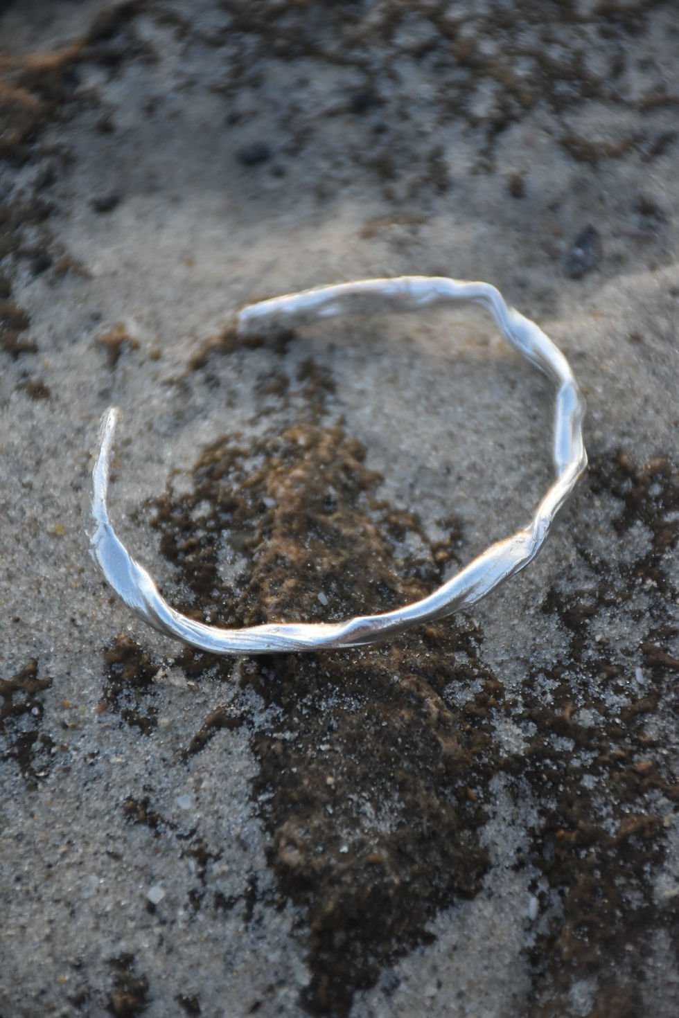 Thumbnail: Flow bangle