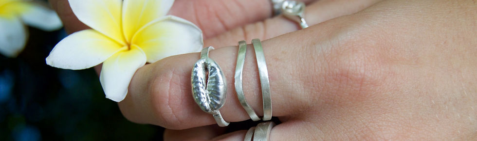 Thumbnail: Pikushi ring