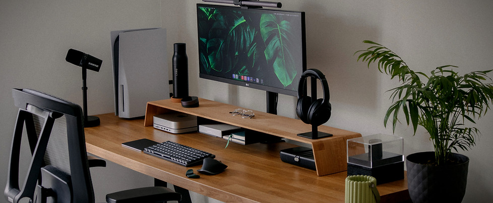 Professional workspace of 876 Cloud's website designer, ensuring a smooth online cannabis shopping experience.