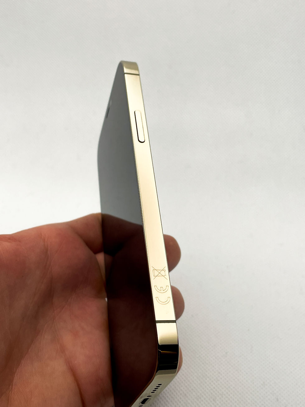 Thumbnail: Apple iPhone 12 Pro 128GB - Gold