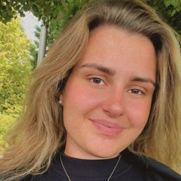 [English] Ema Ismaili.JPG