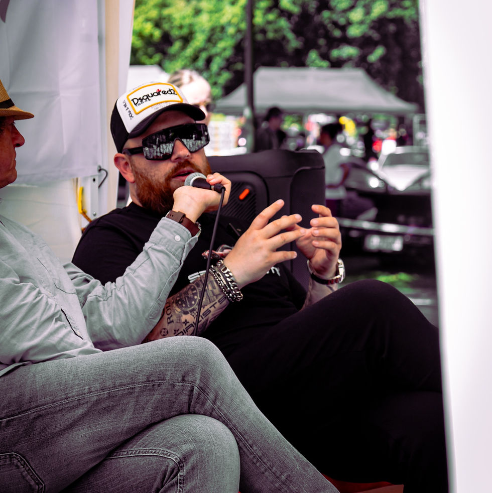 Interview auf dem Porsche Treffen