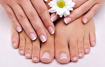 Fortalecedor de Unhas + truque desamarelador.