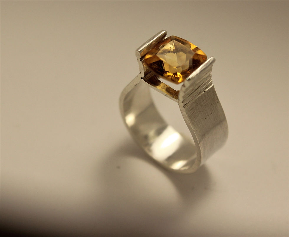 Miniatura: Anillo en plata y gema citrino - Joyas de Aragón