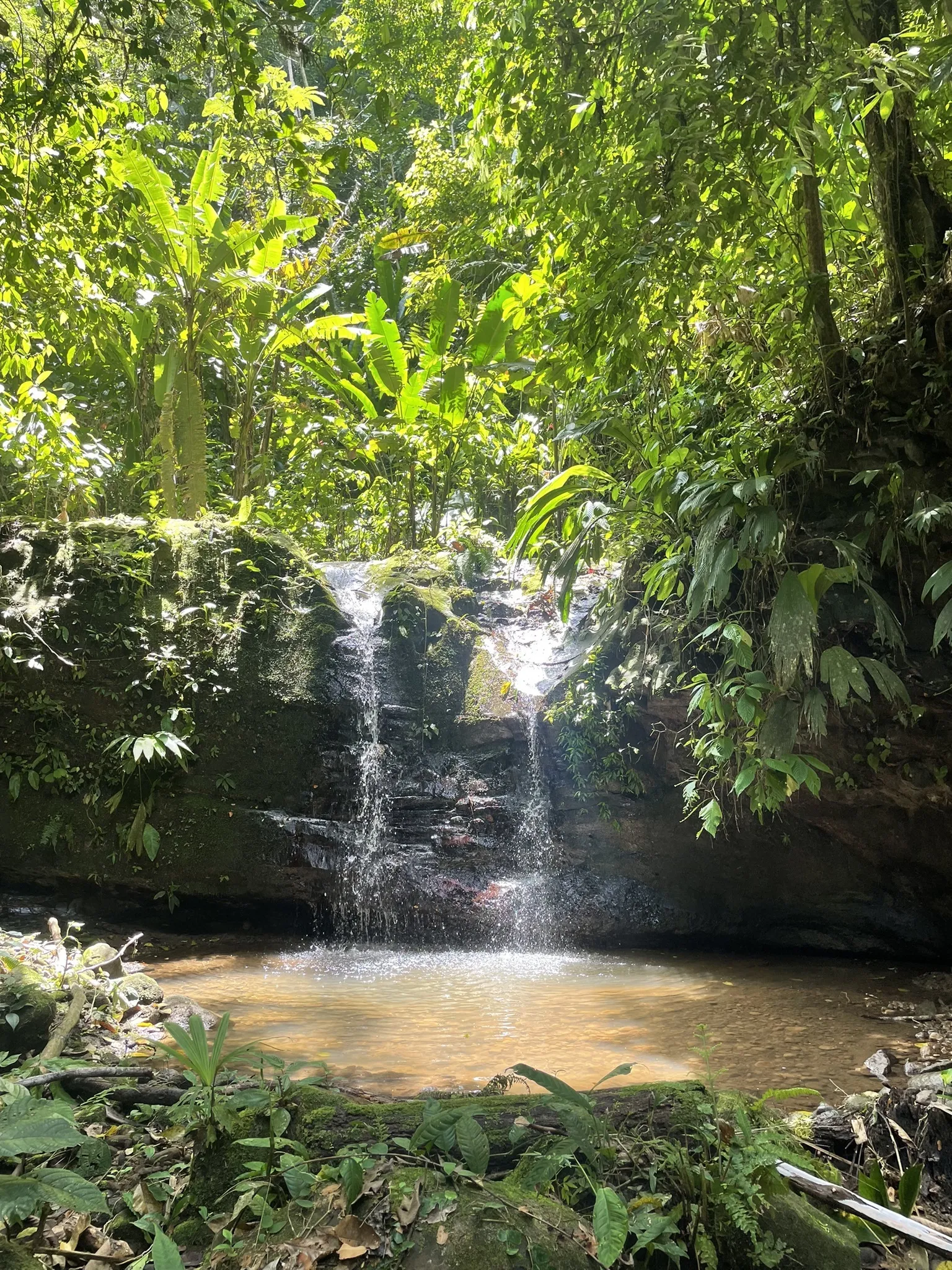 Kekoldi Waterfall Hike