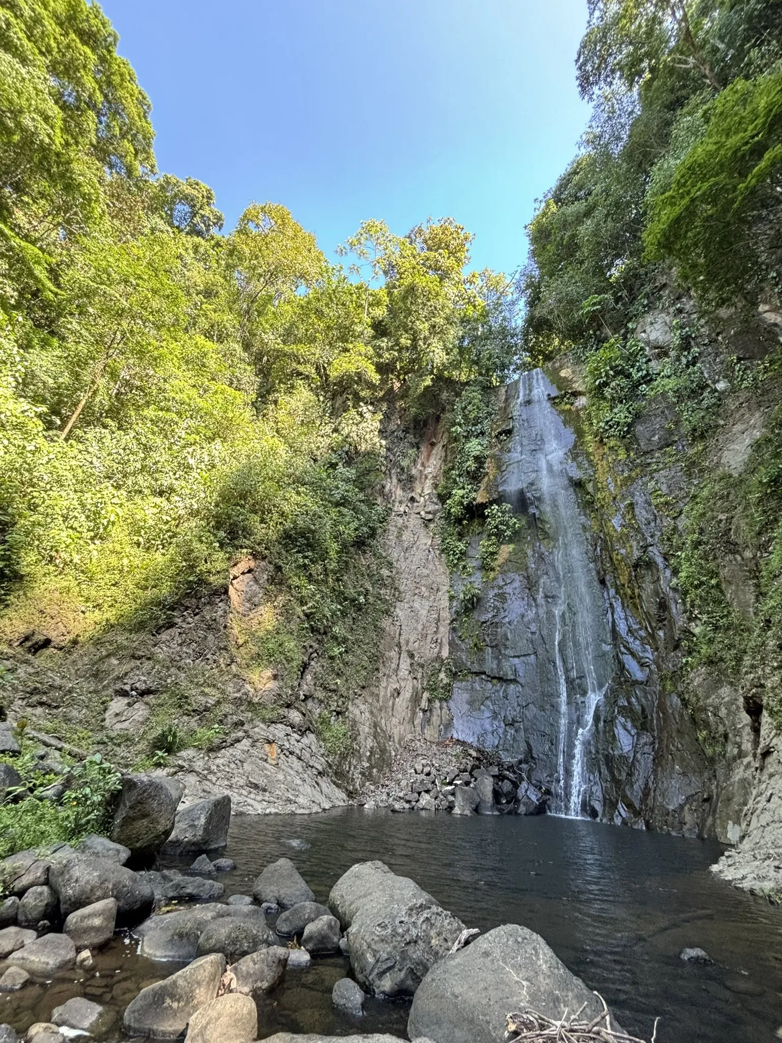 Kekoldi Waterfall Hike