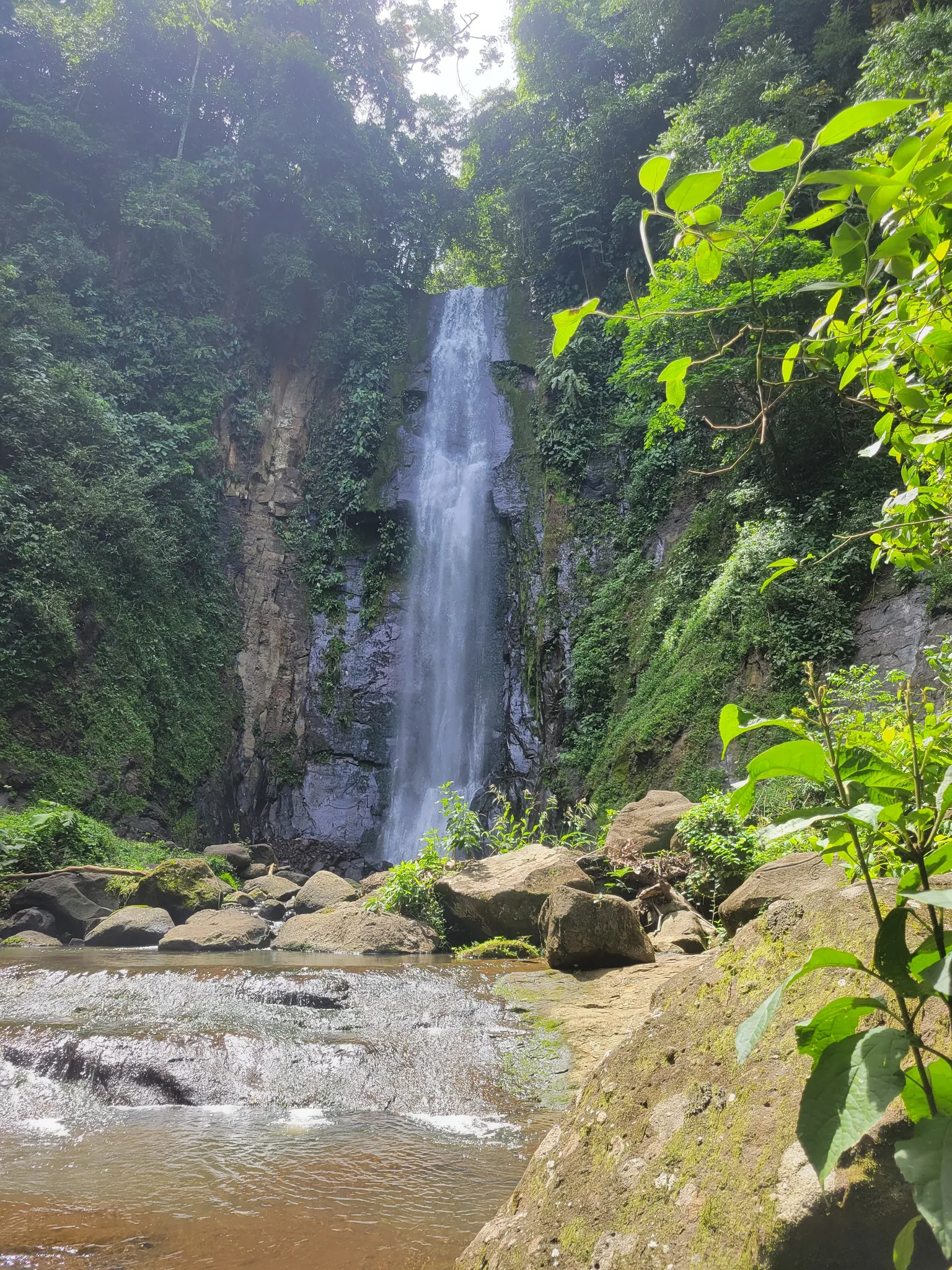 Kekoldi Waterfall Hike