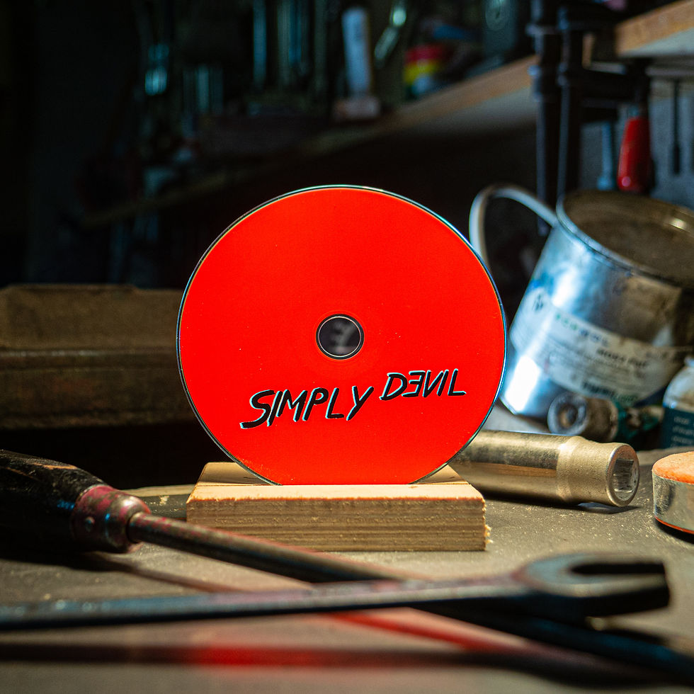 Miniaturbild: SIMPLY DEVIL mit Günther & Hindrich