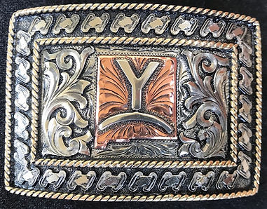 trophy buckle with buck stitching