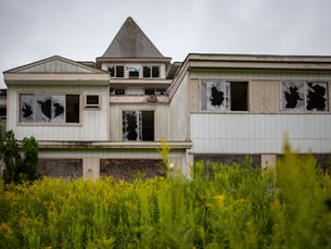 New York State: Abandoned Hotel