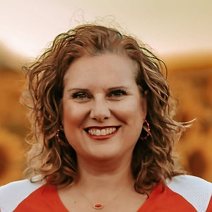 Amy Headshot.jpg