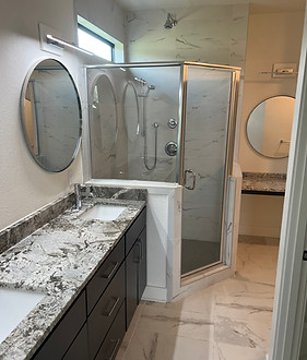 bathroom, oakwood.JPG