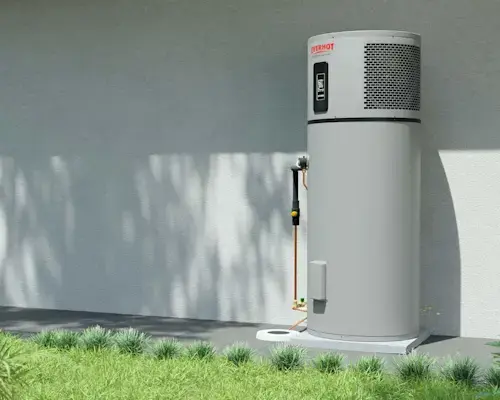 everhot-heat-pump-water-heater-in-situ.webp