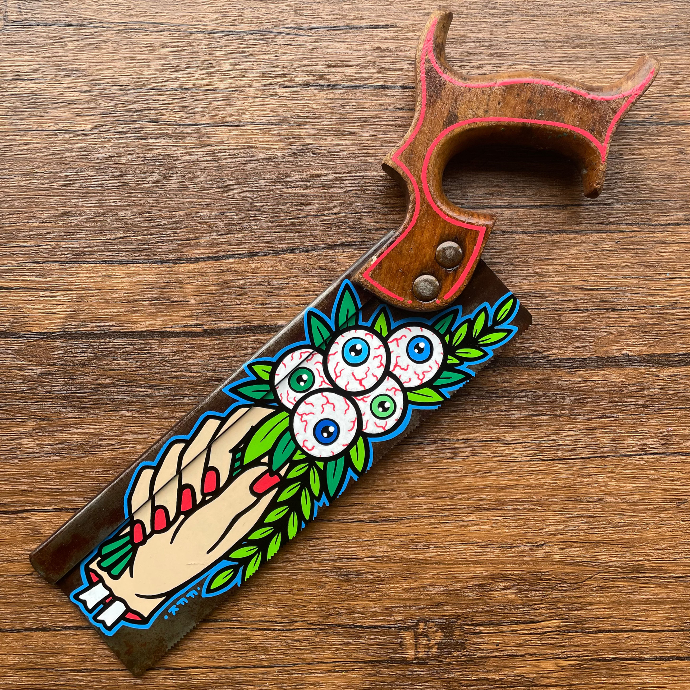 Eyeball Bouquet Vintage Saw  