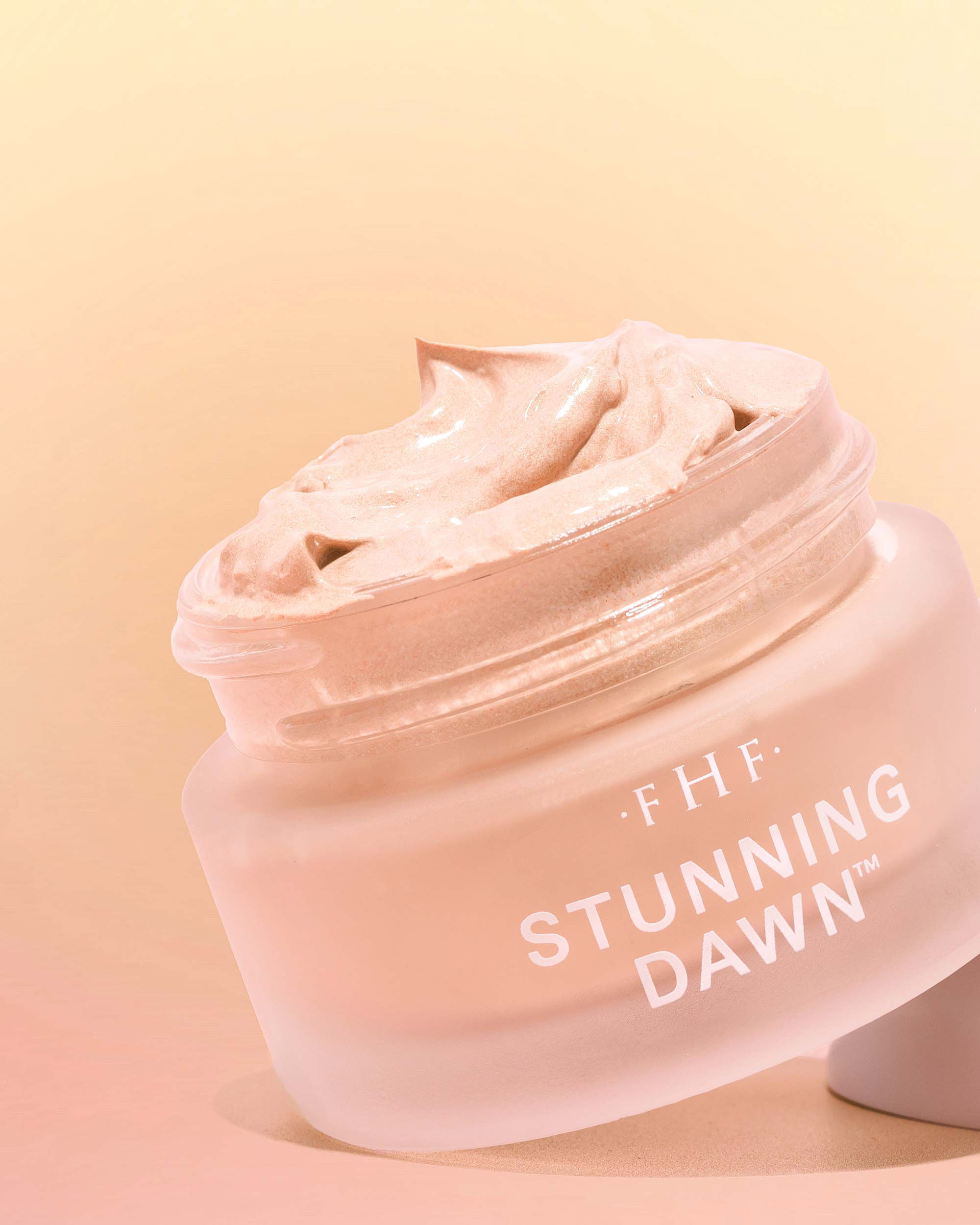 STUNNING DAWN® BRIGHTENING EYE CREAM