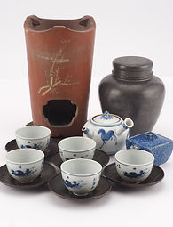 急須、湯冷、茶壷、香炉、涼炉など、煎茶道具を買取いたします。