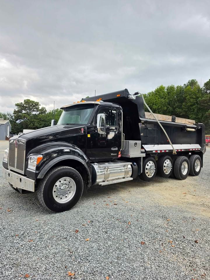 2023 Kenworth (Auto) T880s quad rs godwin