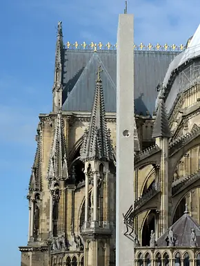 Chantier des 7 Anges et sa vue sur la cathédrale