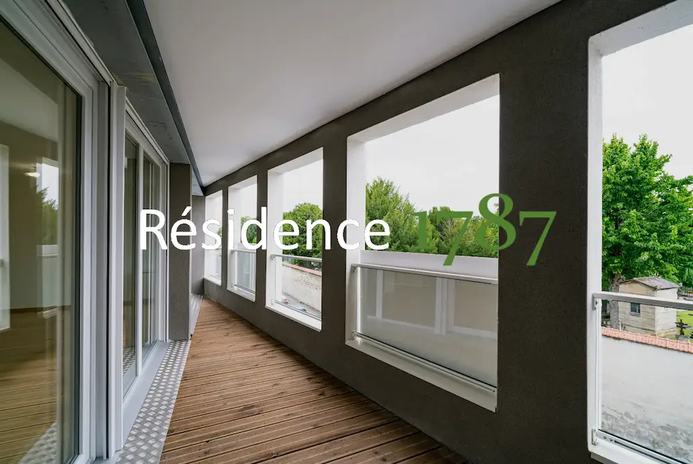 Intérieur d'un appartement T4 de la Résidence 1787 situé boulevard lundy à Reims