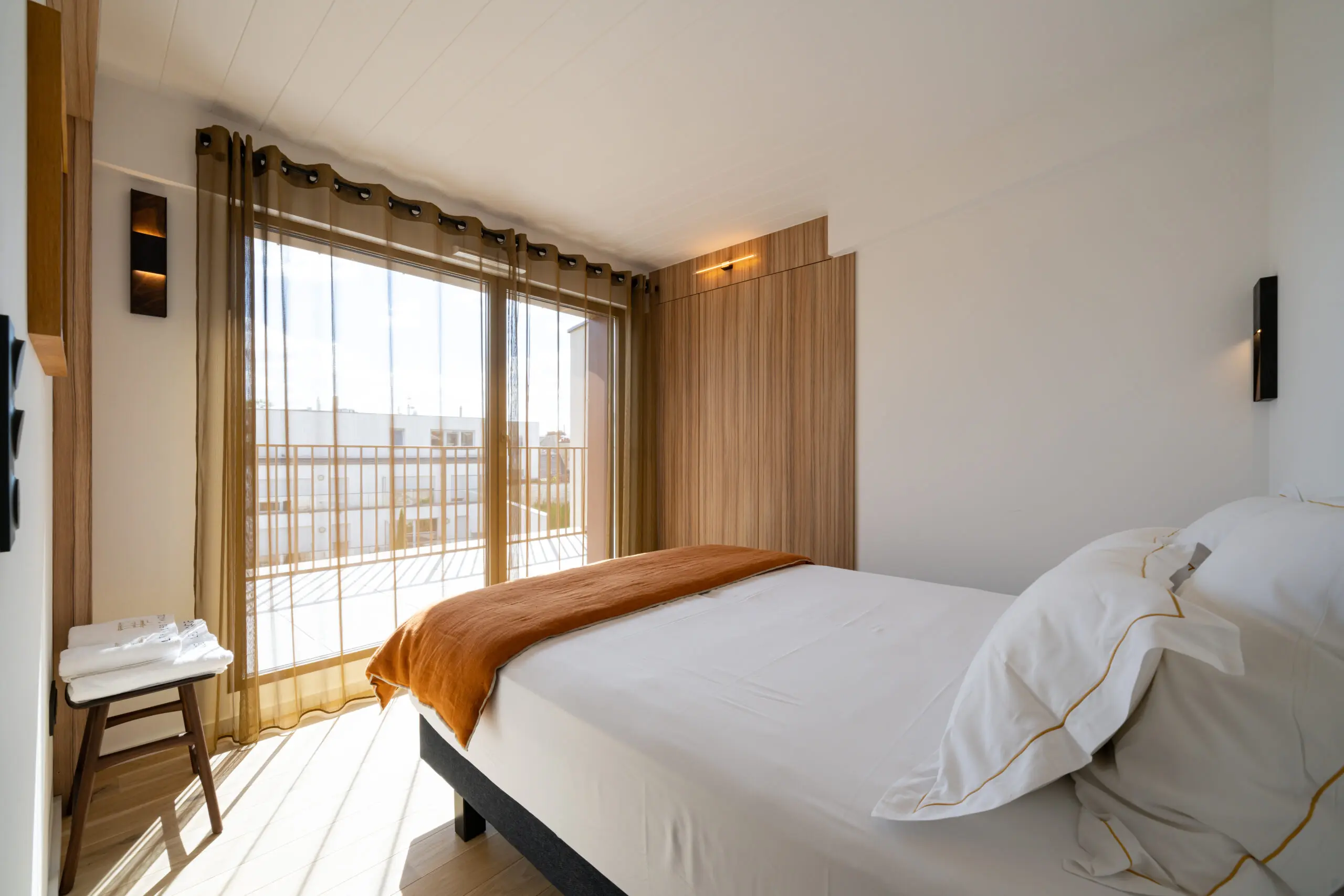 Exemple de chambre lumineuse d'un appartement neuf