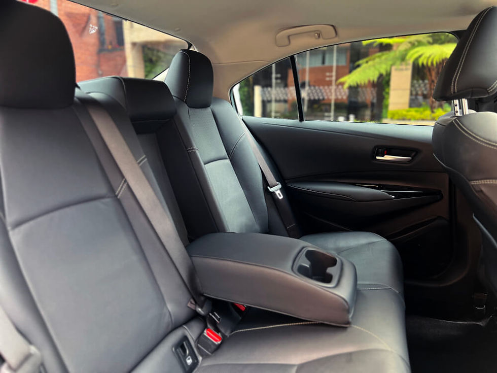 Toyota Corolla Black-10