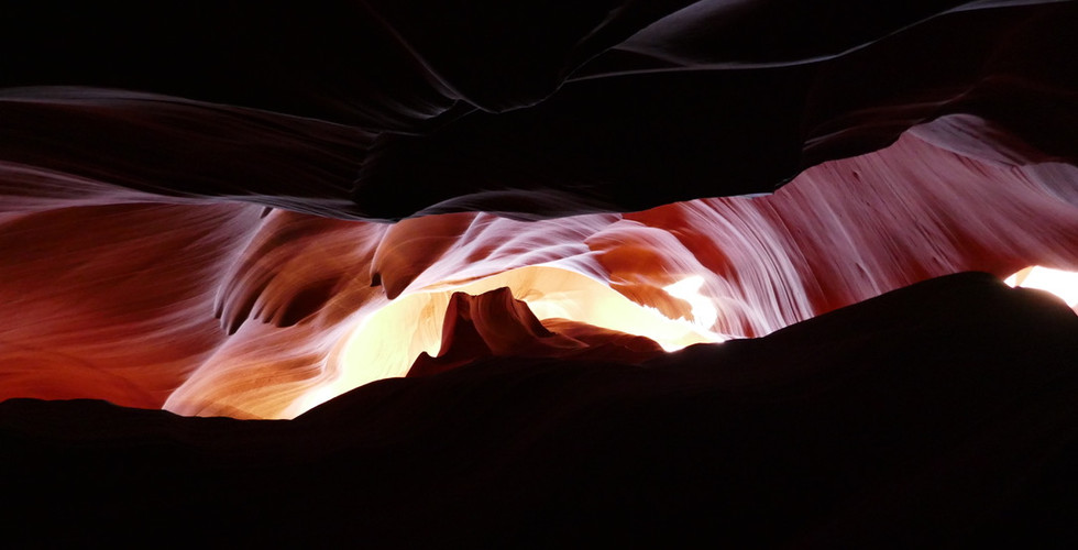 one day tour guide for page arizona, southwestern roadtrip through the us, what to do in page arizona, upper antelope canyon photos, upper antelope canyon pinterest, navajo nation upper antelope canyon, adventurous antelope canyon tours upper antelope canyon, walking tour through atnelope canyon, cool rock formations upper antelope canyon, monument valley