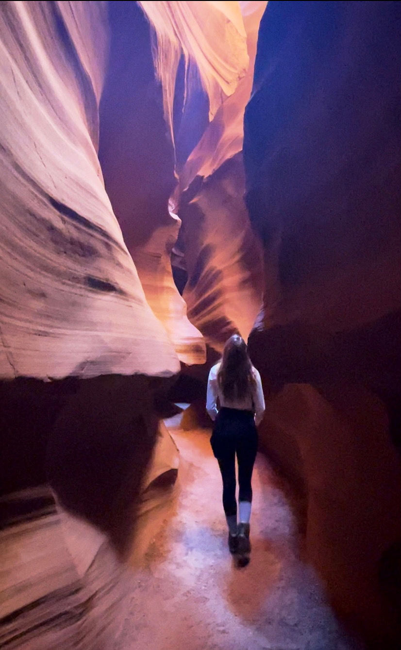 one day tour guide for page arizona, southwestern roadtrip through the us, what to do in page arizona, upper antelope canyon photos, upper antelope canyon pinterest, navajo nation upper antelope canyon, adventurous antelope canyon tours upper antelope canyon, walking tour through atnelope canyon, cool rock formations upper antelope canyon