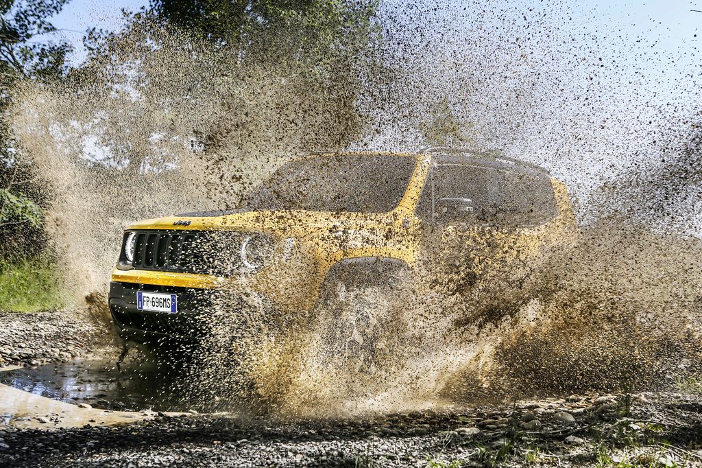 Renegade Rmc JEEP RENEGADE ricomincia da…3 cilindri e 120 cavalli del nuovo motore ...