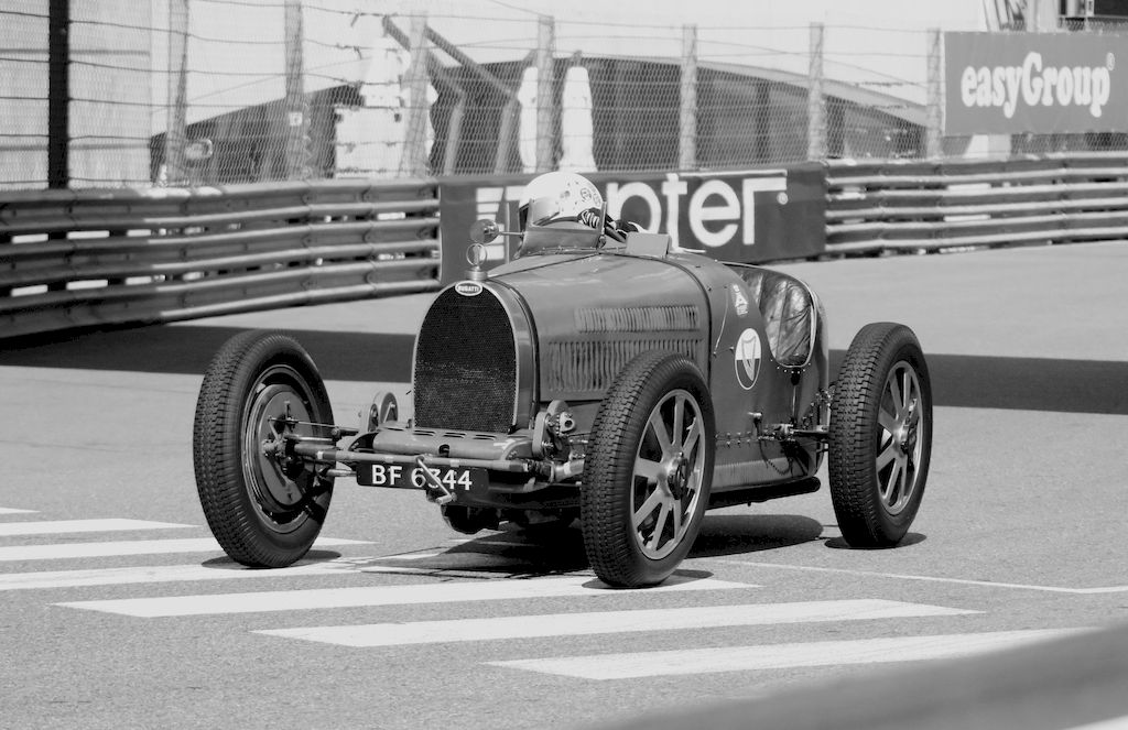 FORMULA 1 HISTORIC, FLASHBACK “OLD STYLE” - RMC Motori