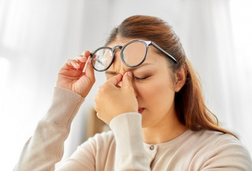 乾眼症狀相當多!程度可重可輕 無自覺流眼淚也入列?