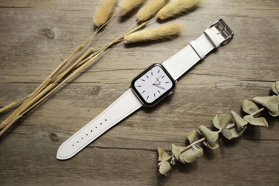 Thumbnail: Apple Watch Girth Buckle Leather Strap (BT)