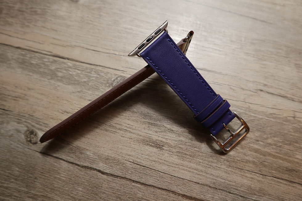 Thumbnail: Apple Watch Girth Buckle Leather Strap (Pattern)