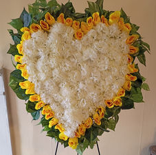 Silk realistic rental flowers