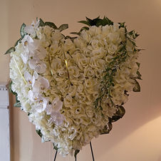 Silk realistic rental flowers