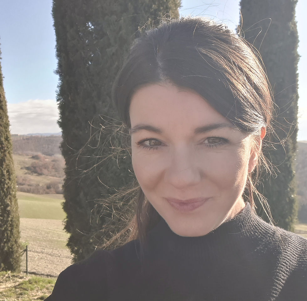Michaela Maria Prambs teilt inspirierende Empfehlung zu Neugier, Achtsamkeit und innerem Wachstum