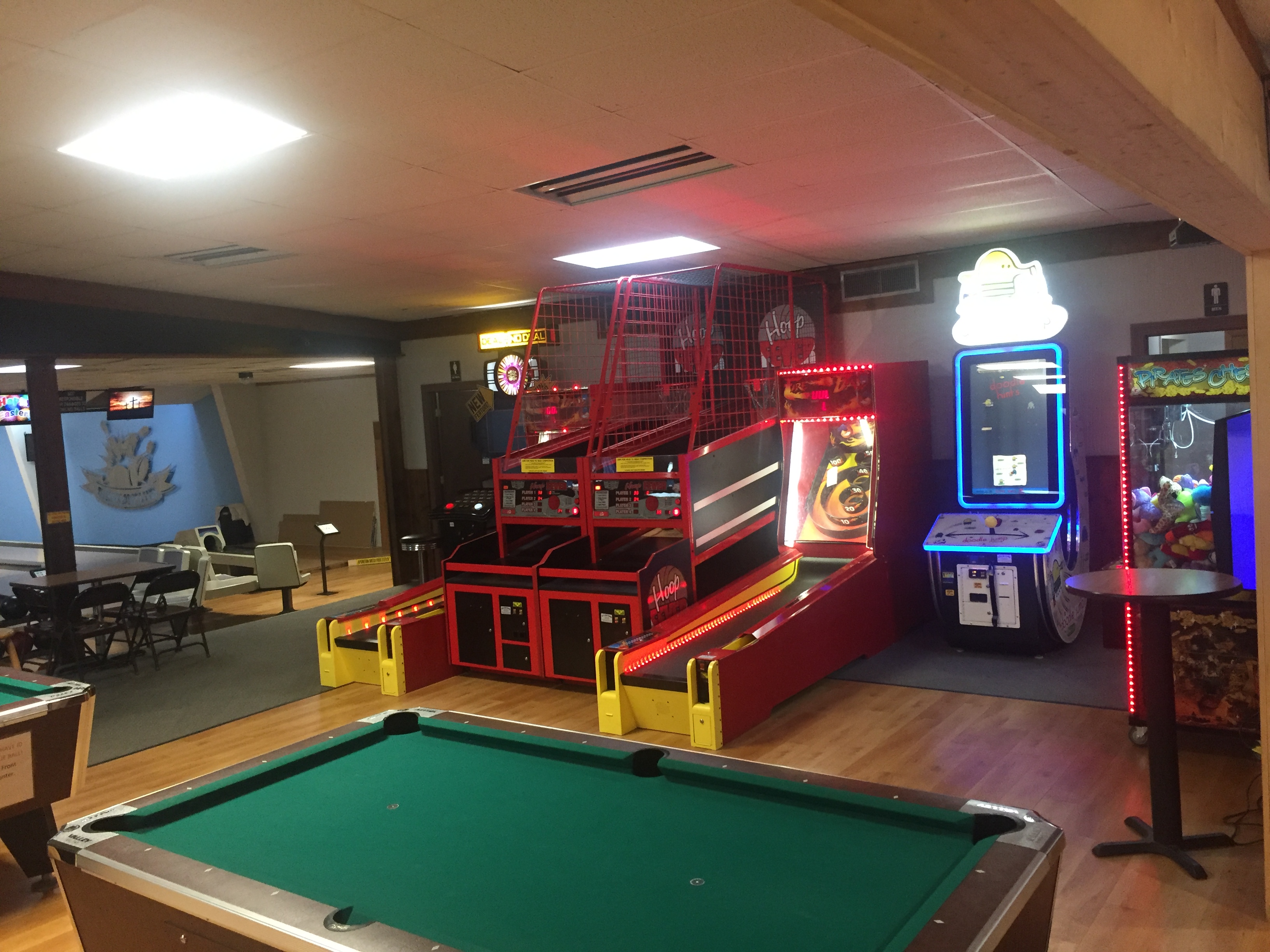 Arcade timberlodgelanes