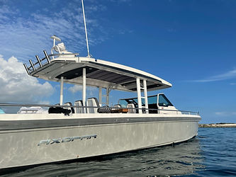 37 Axopar Luxury Yacht