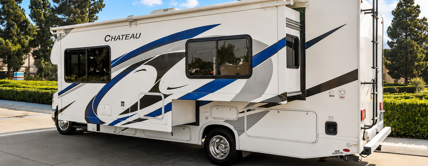 Choco Chateau Class C motorhome exterior – photo 2