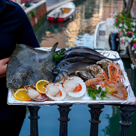 Where to eat fresh fish in Venice?