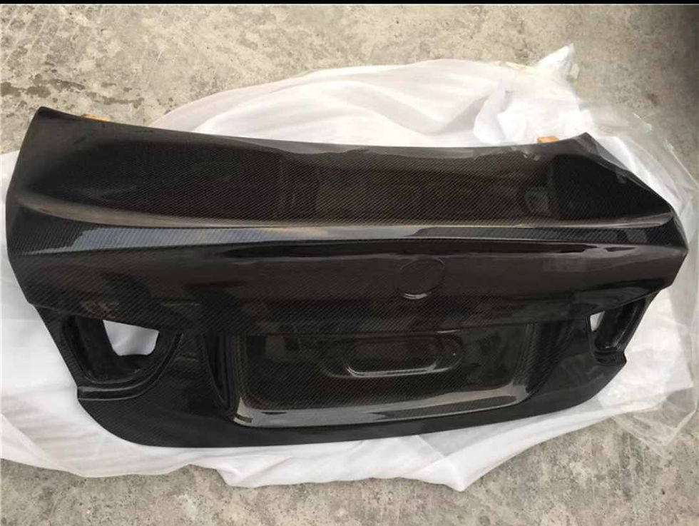Thumbnail: BMW 3 Series E90 05-12 - CSL Style Rear Trunk Lid