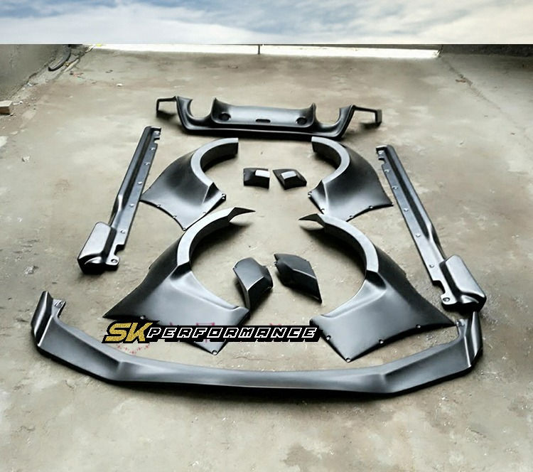 Thumbnail: Suitable For Toyota 86/BRZ ZN6/ZC6 13-16 - Rocket Bunny V1 Full Wide Bodykit
