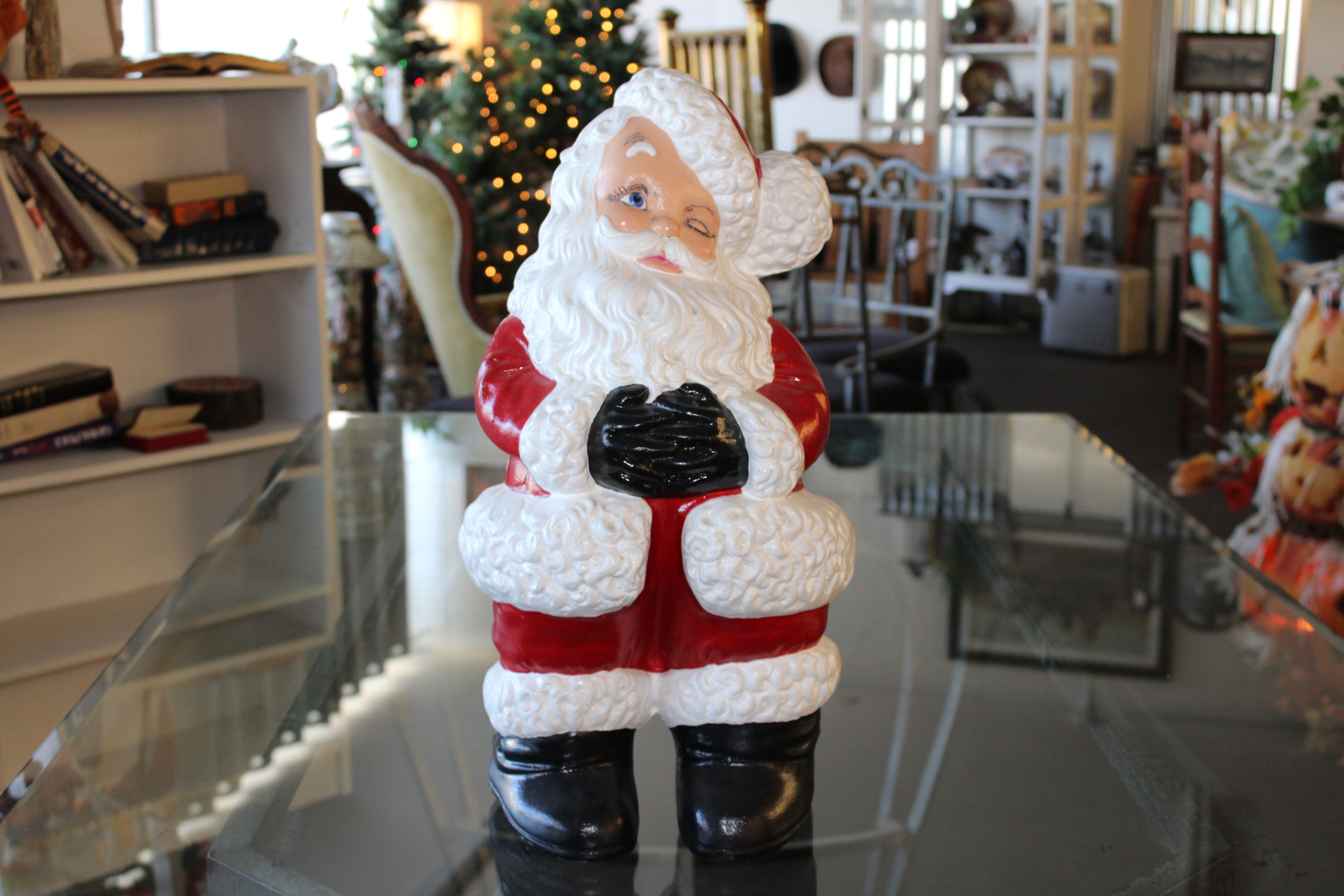 Retro Atlantic Mold Ceramic Winking Santa Claus Christmas Figurine