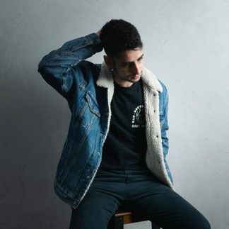 Marcel Meira, artista residente do Studio Atmos