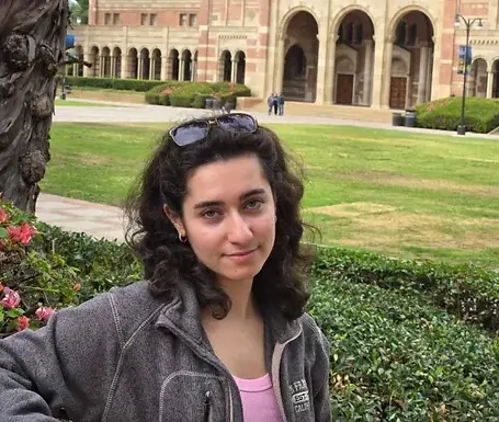 helen zarr.webp