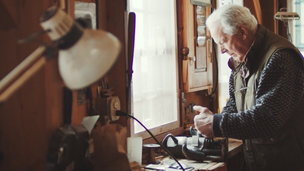 New England Cancer Specialists: Roy